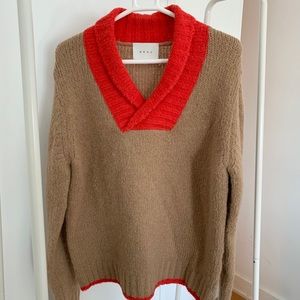 Neul Cross Muffler Collar Sweater